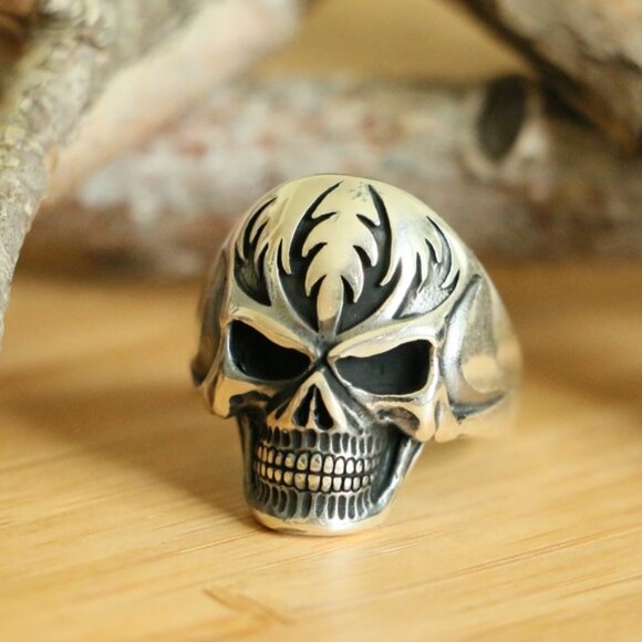 High Quality 925 Sterling Silver Skull Men's Ring - Picture 4 of 7